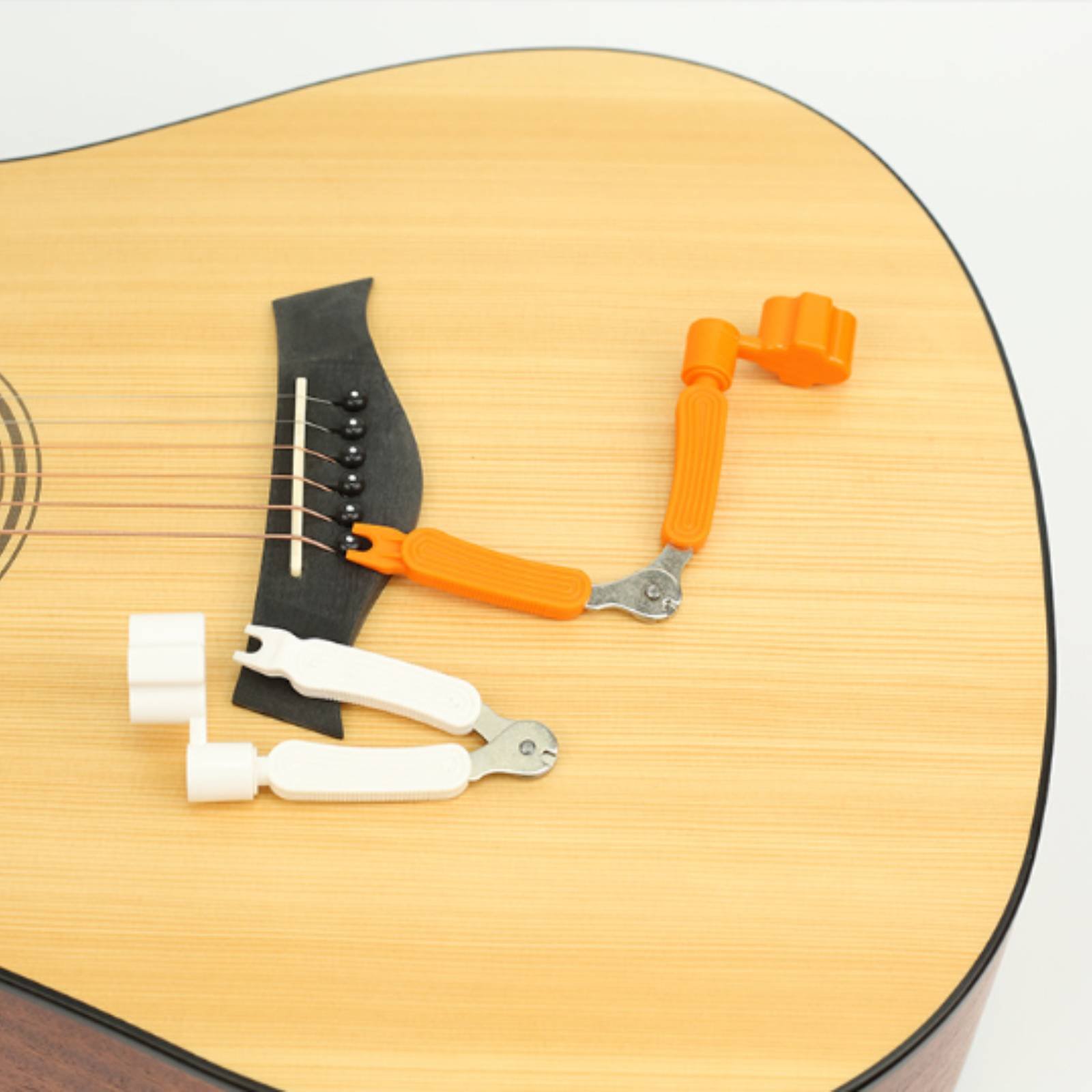 Musical Instrument Strings - Üç Fonksiyonlu Gitar Aracı Zaman Kazandıran