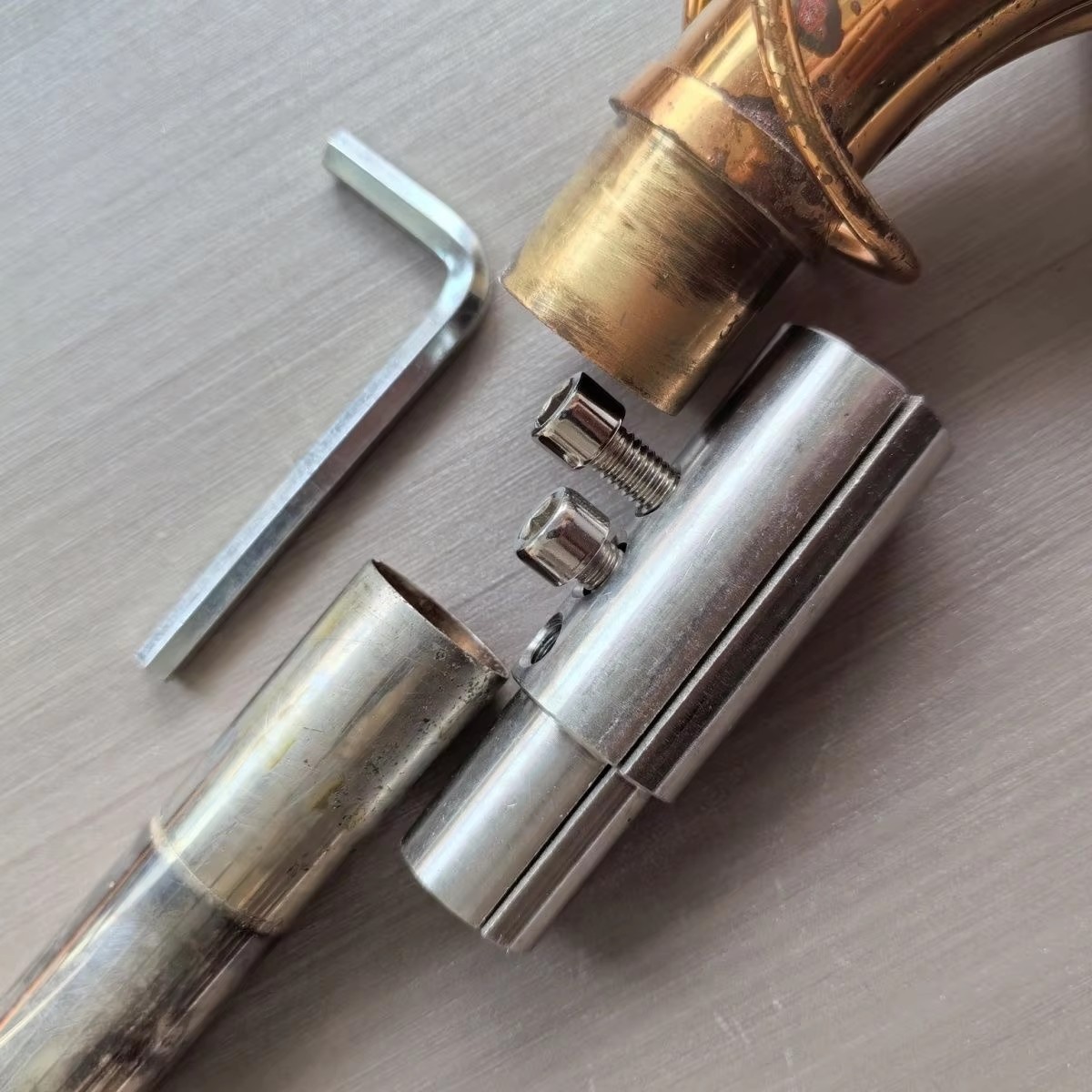 Saksafon Flüt Alto Tenor Dirse - Musical Instrument Repairs incelemesi ve fiyatı
